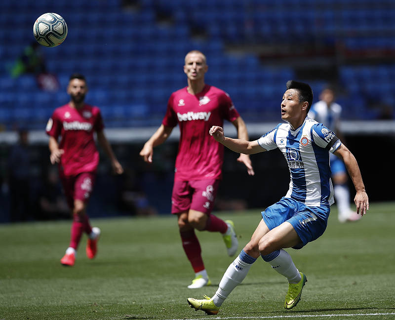 塞尔塔独中三元，帮助球队取胜，稳步上升的简单介绍