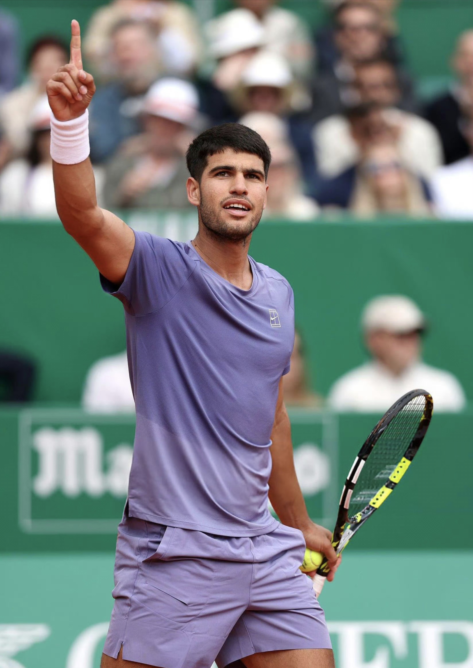 年终总决赛翻盘蒙特卡洛大师赛，阿尔卡拉斯惊艳四座的简单介绍