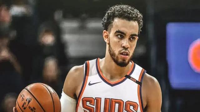 关于上海队翻盘76人,杜兰特关键制胜的信息 关于上海队翻盘76人,杜兰特关键制胜的信息