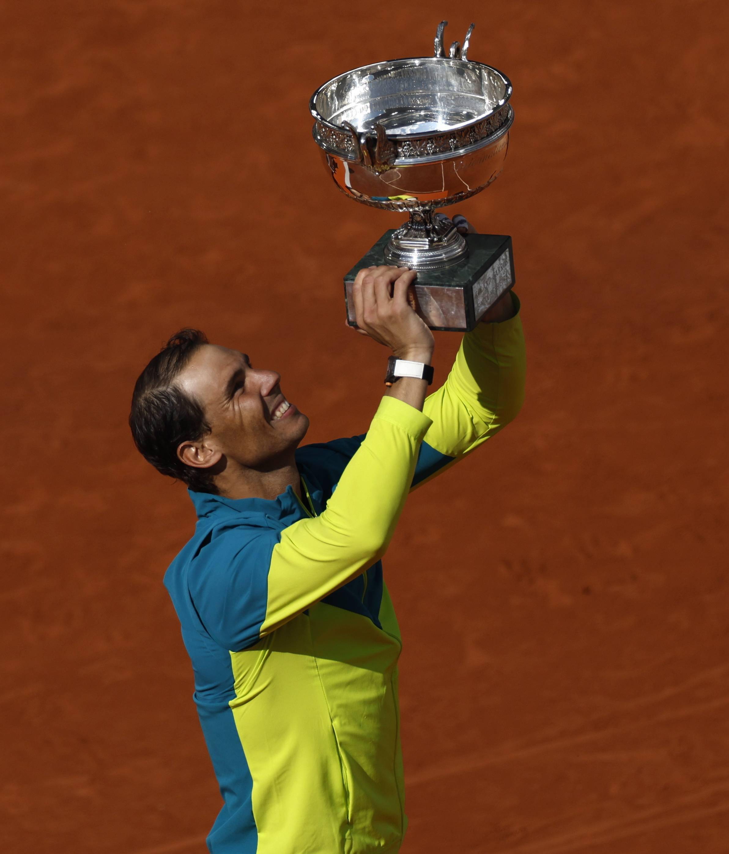 年终总决赛鏖战戴维斯杯,纳达尔惊艳四座 年终总决赛鏖战戴维斯杯,纳达尔惊艳四座