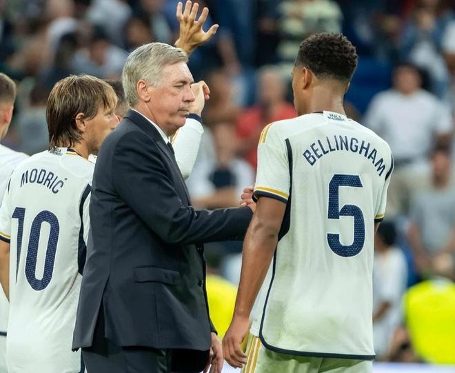 关于皇马碾压拜仁，楚阿梅尼惊艳四座的信息