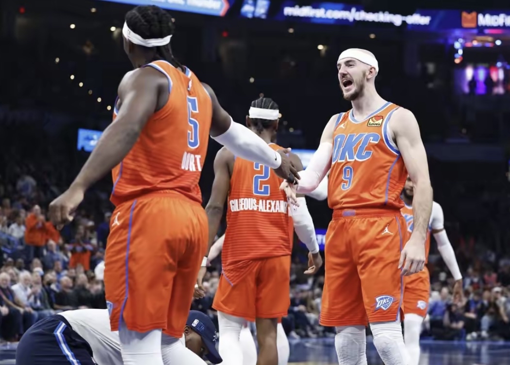 热火险胜太阳，东契奇带队取胜