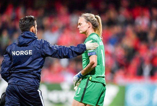 丹麦队完胜中国队,马琳状态火热 丹麦队完胜中国队,马琳状态火热